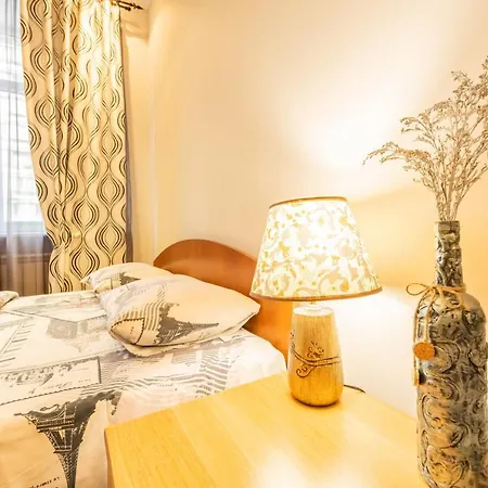 Apartment двухкомнатные на льва толстого Kyiv